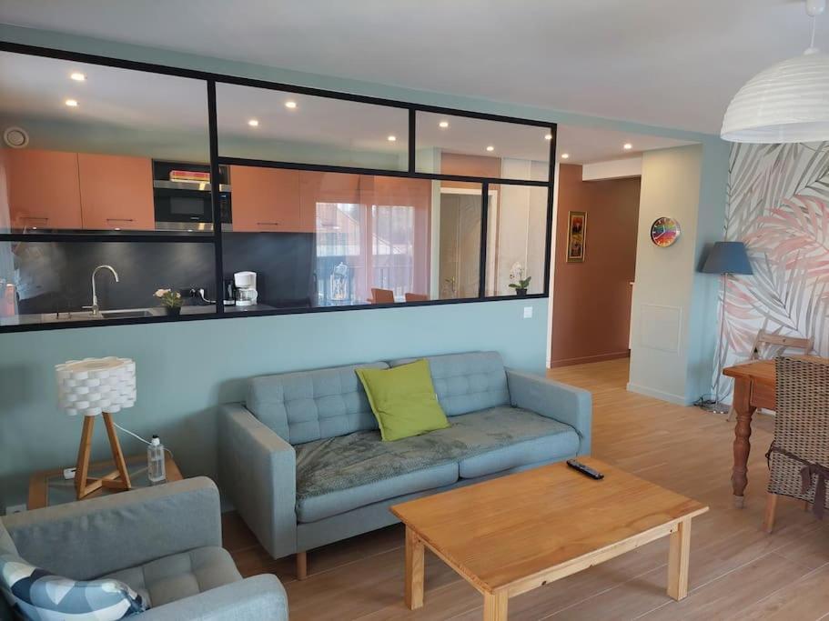 Charmant Appartement Lac D'Annecy / Ski - 6 Pers Menthon-Saint-Bernard Buitenkant foto