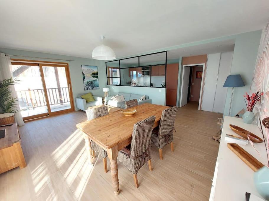 Charmant Appartement Lac D'Annecy / Ski - 6 Pers Menthon-Saint-Bernard Buitenkant foto